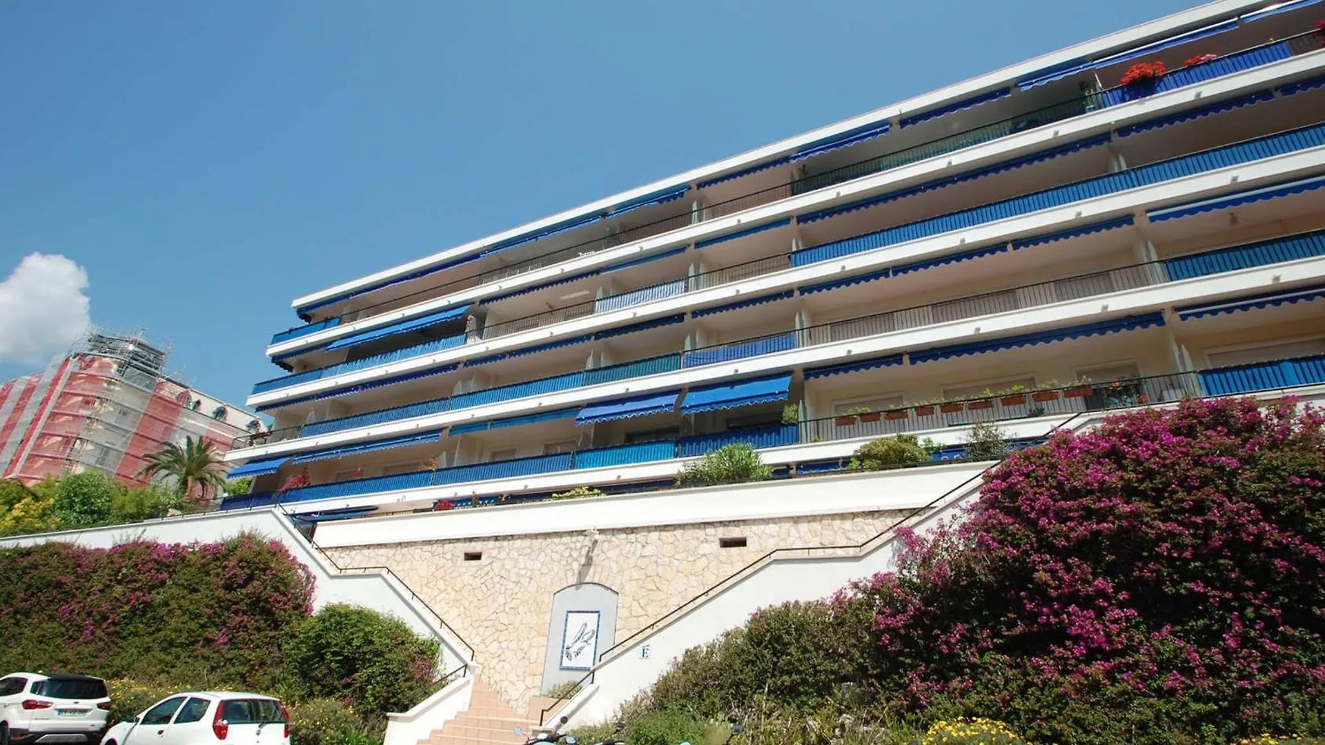 Studio Avec Grande Terrasse, Garage Prive, Proche Centre Et Mer A Menton - Fr-1-196-276 Lejlighed